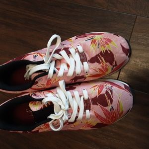 Adidas Torsion ZX Men's size 9.5 Pink Floral Running Sneaker